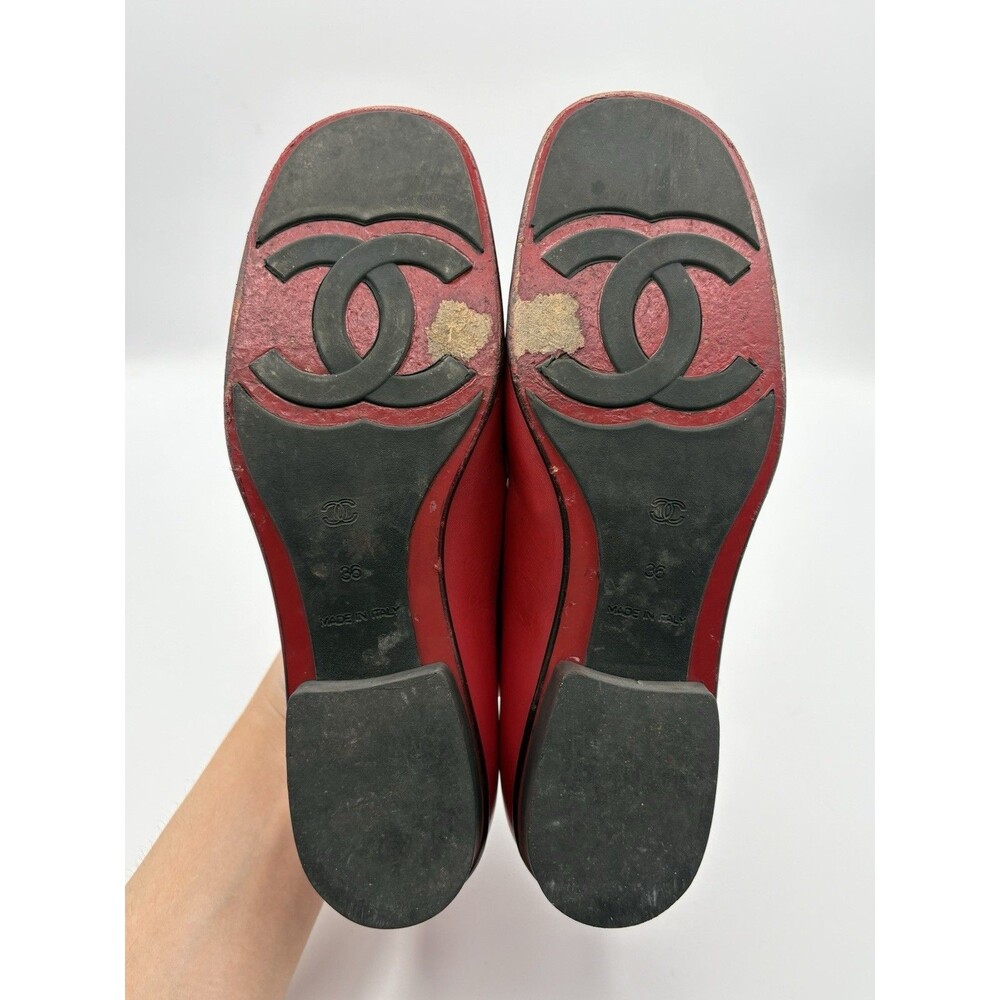 Chanel Red Calf Leather Loafers CC Logo Vintage Black Trim Y2K Sz EU 36 - Picture 11 of 14